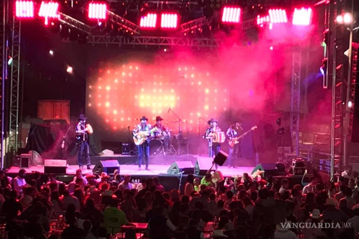 $!Una noche eterna con el Duelo, en Saltillo