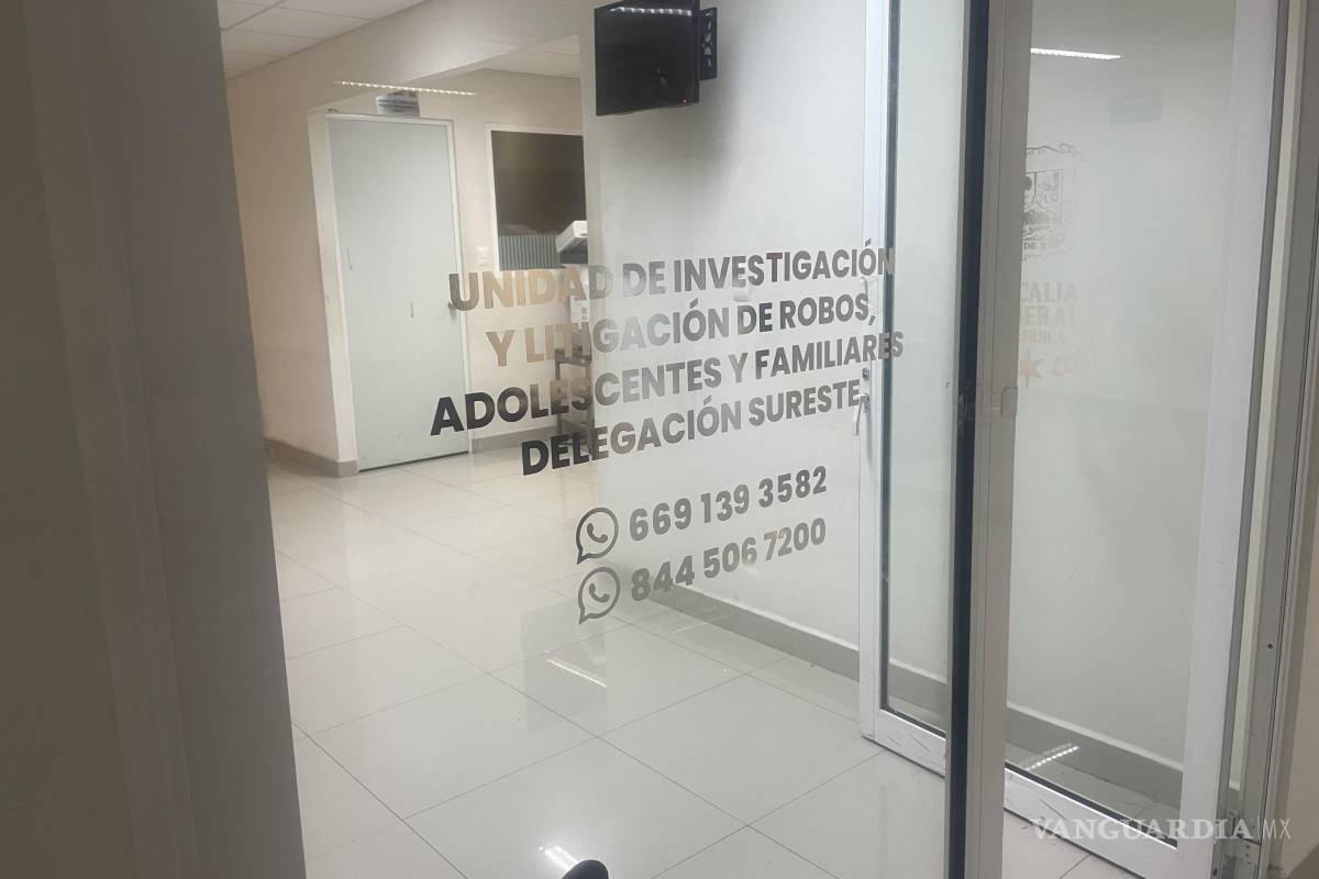 Detienen a menor con motocicleta robada, en Saltillo