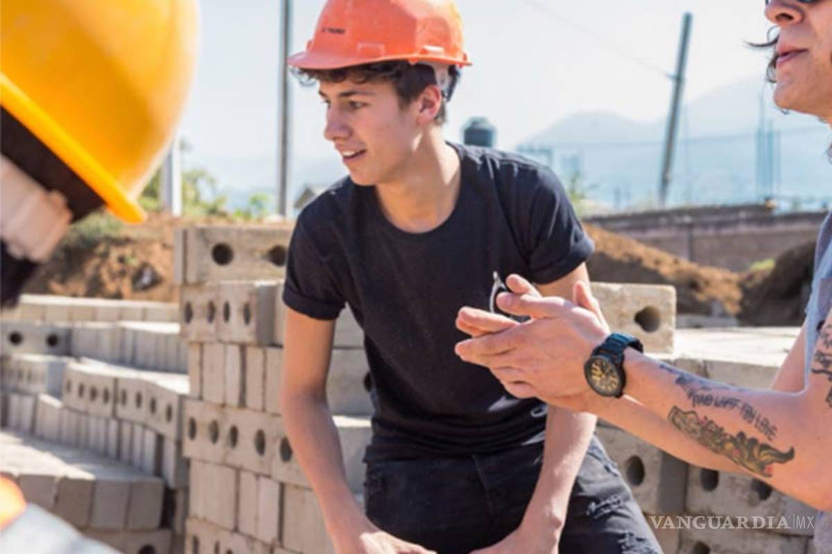 A Juanpa Zurita le cuestionan dónde quedó dinero de los sismos