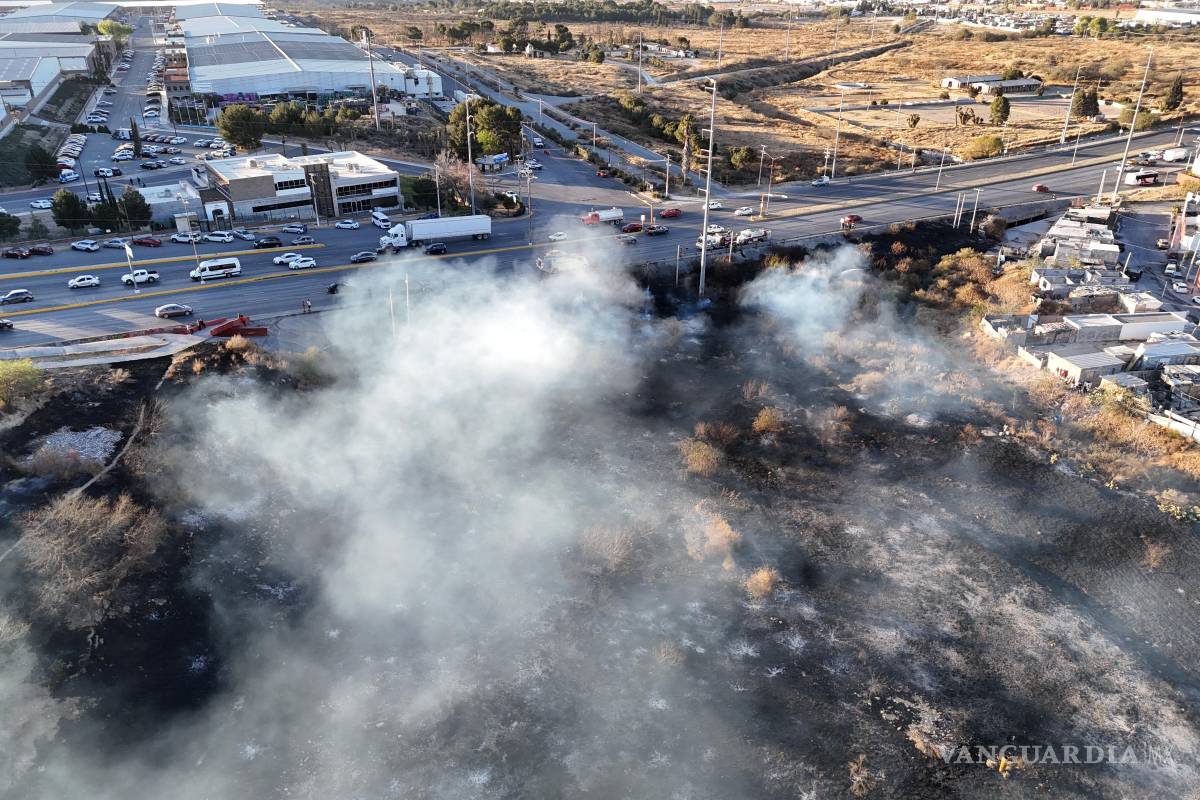 Aumentan incendios en Saltillo 125% en 2025; hasta 21 reportes atendidos al día