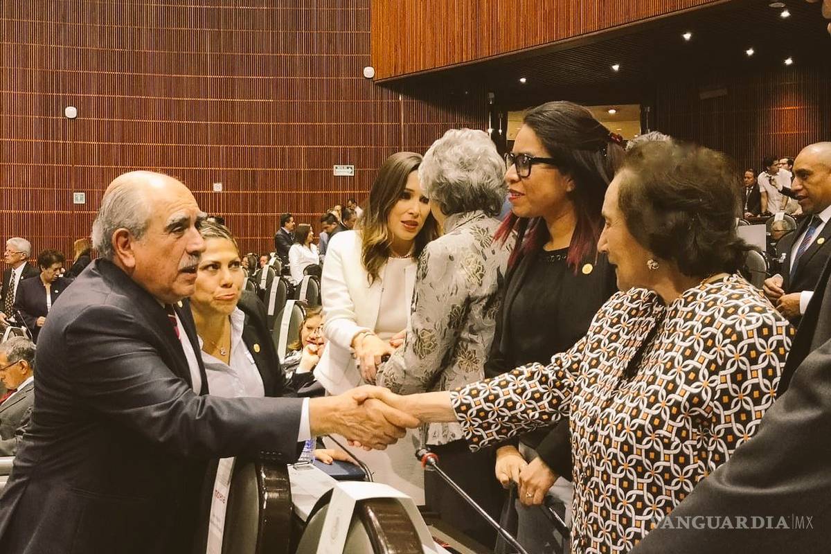 Morena propone eliminar el fuero, pero establece inmunidad para funcionarios