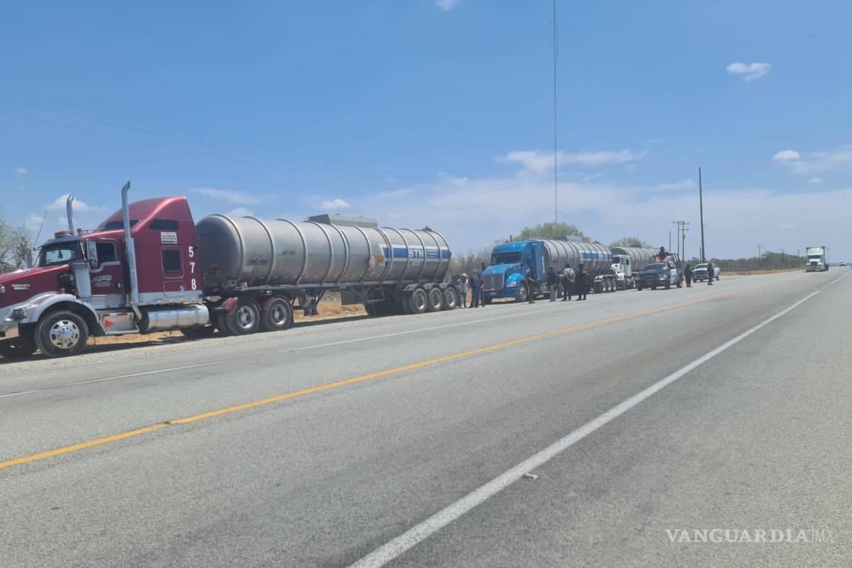 NL: Fuerza Civil decomisa seis tractocamiones; da golpe al “huachicol fiscal”