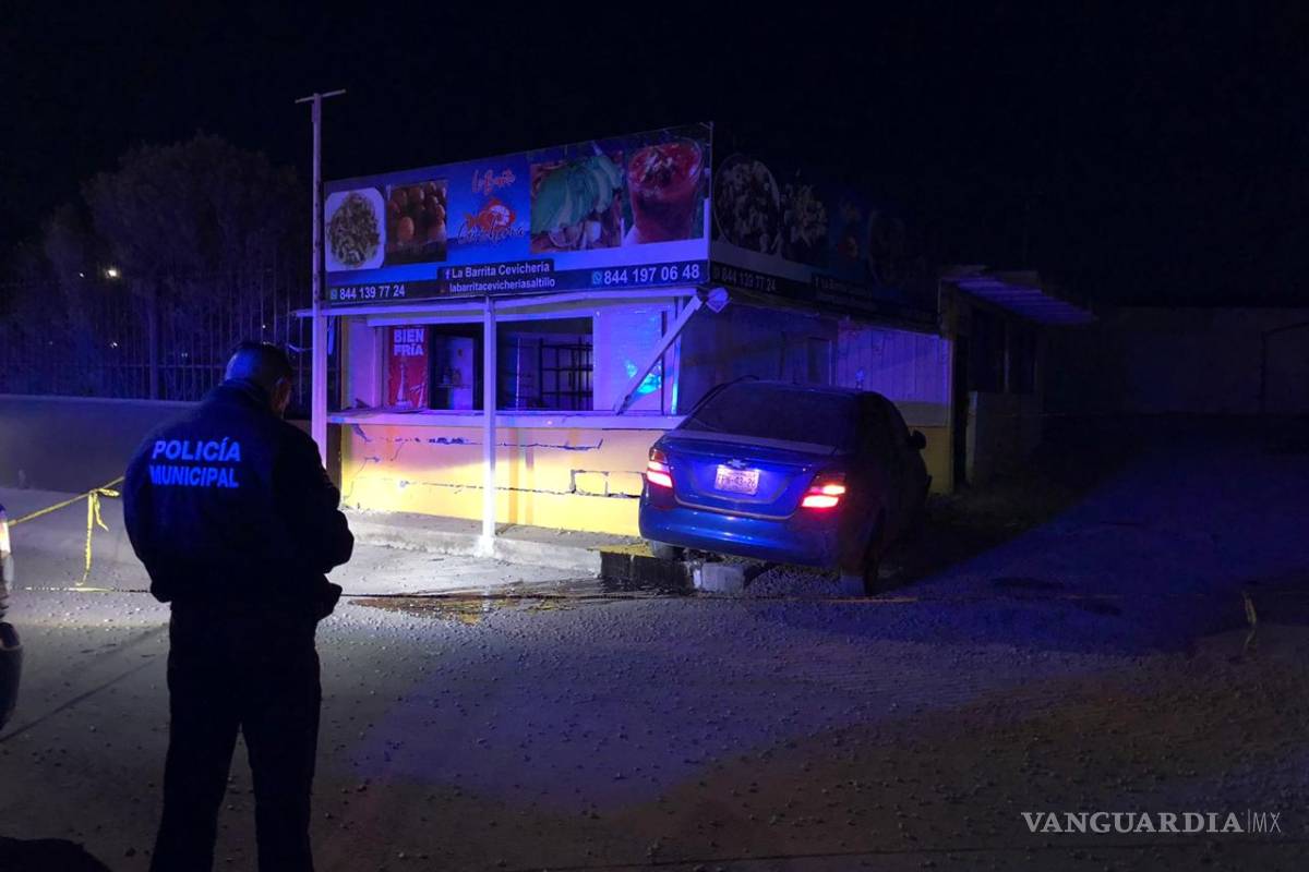 Fallece joven tras chocar con barda al norte de Saltillo