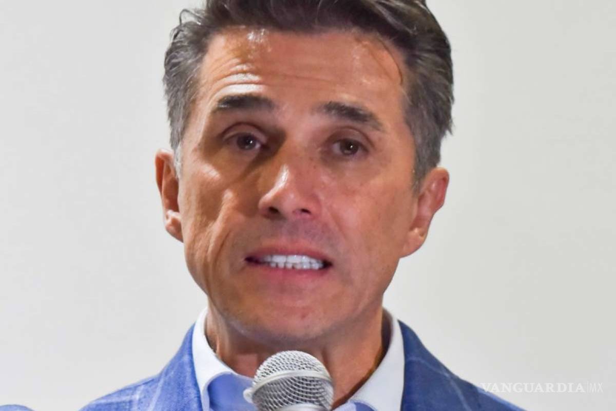 Acusan a Sergio Mayer de influir en caso de Héctor Parra y Ginny Hoffman