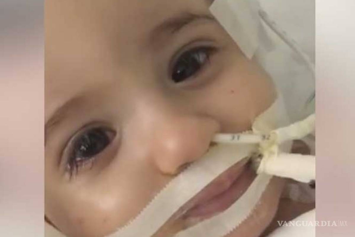 Bebé despierta del coma antes de ser desconectada