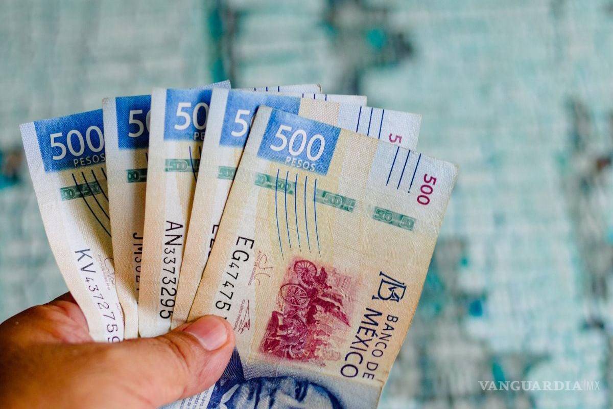 ¡Aumento al Salario Mínimo!... incrementará un 12% en todo el país en 2025, anuncia Sheinbaum ¿Cuánto voy a ganar?