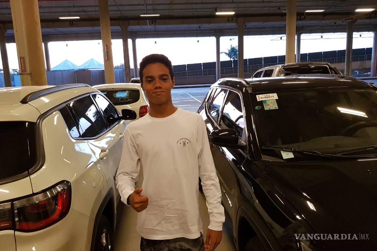 $!El legado de Ronaldinho continúa; su hijo ficha para importante club brasileño