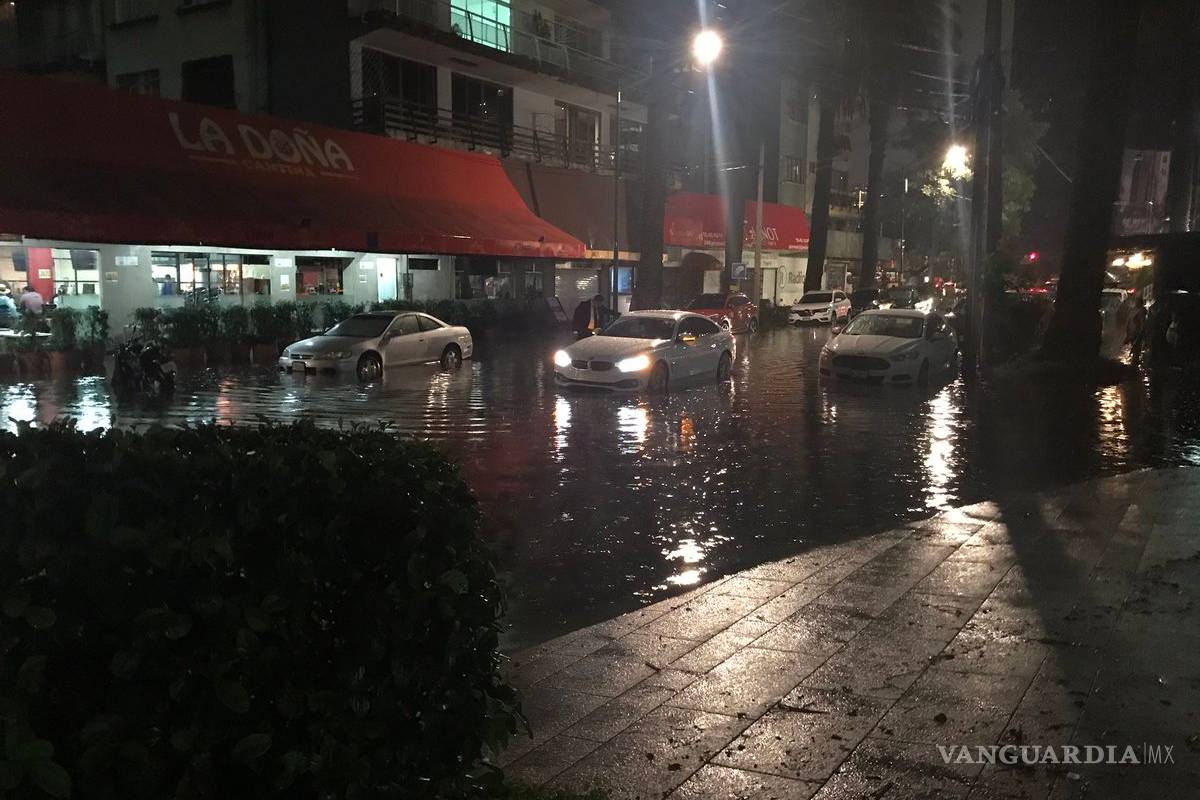 $!Lluvia intensa en CDMX causa anegación y encharcamientos