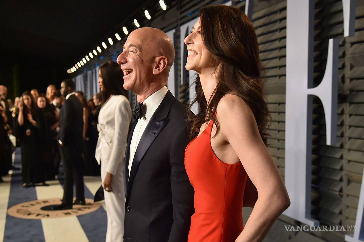 MacKenzie Bezos será la cuarta mujer más rica del mundo tras divorcio