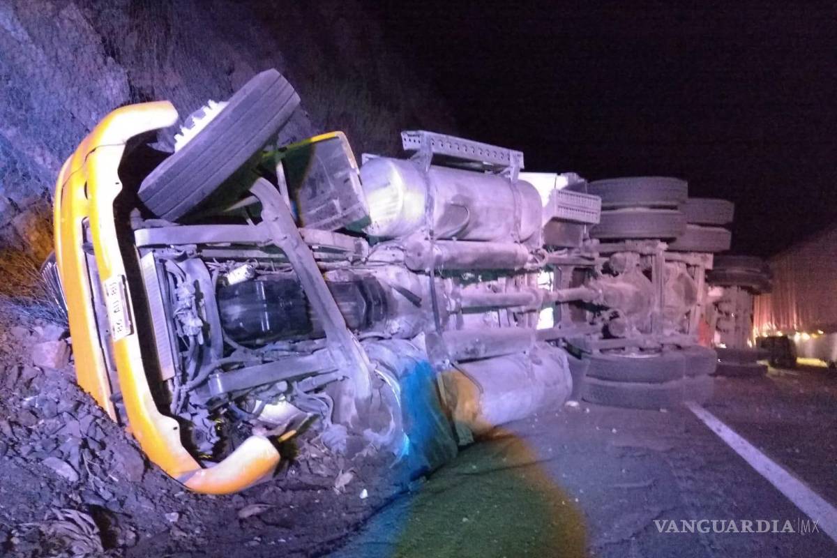 Pierde al instante la vida aplastado en la cabina