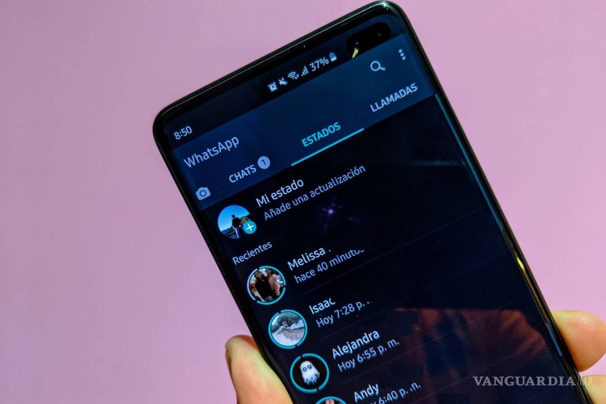 Llegó el modo oscuro a WhatsApp... aunque aún no para todos