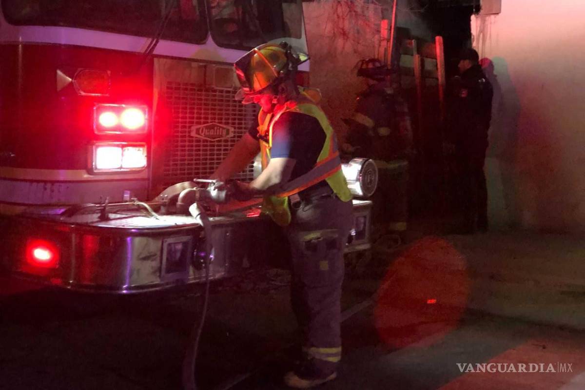 Saltillo: ebria mujer prende fuego a su domicilio mientras consumía sustancias con su hijo