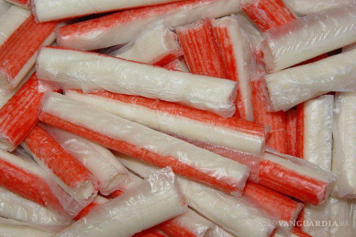 Así se hace el surimi o ‘palitos de cangrejo’ y podría darte asco, pero en realidad no es tan malo