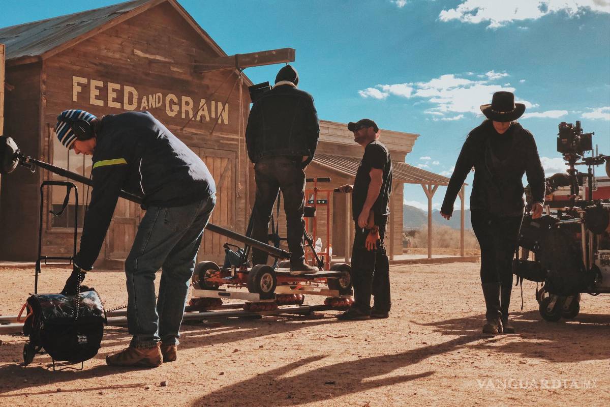 De Brandon Lee a Alec Baldwin: ¿Qué tan segura es la industria del cine?