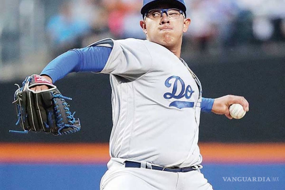 César Urías, el pitcher más joven en ganar en playoffs
