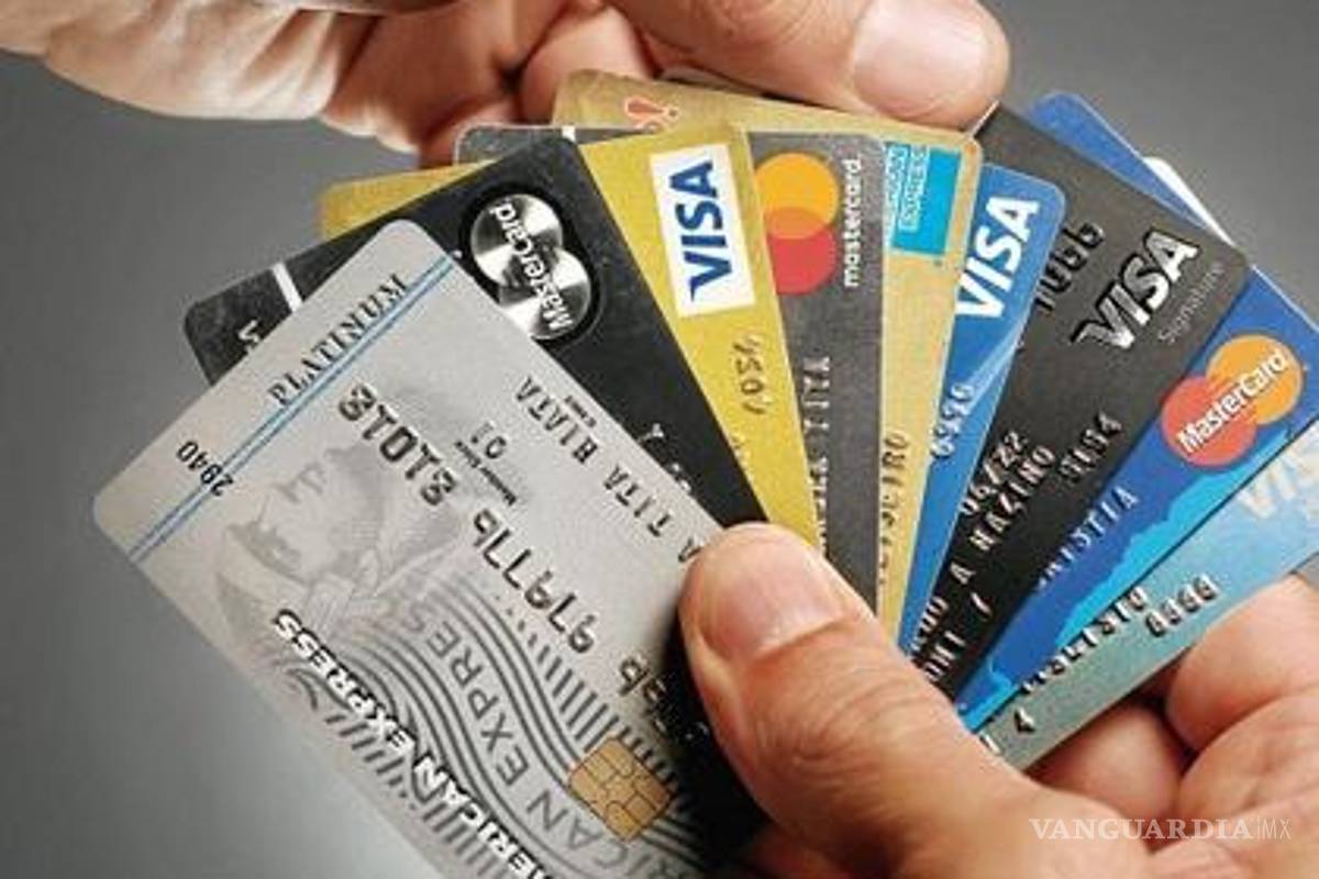 Circulan más de 30 millones de tarjetas de crédito en México, nuevo récord