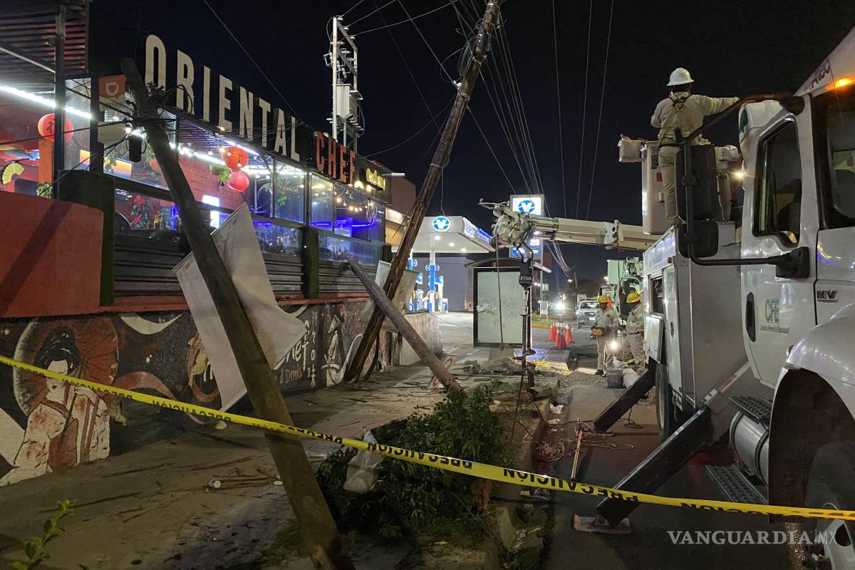 Choca y provoca apagón de dos horas en colonia Virreyes, en Saltillo; es detenido