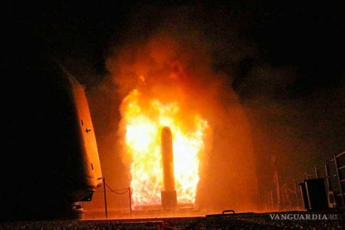 Defensa antiaérea derriba misiles en Homs, según TV Siria