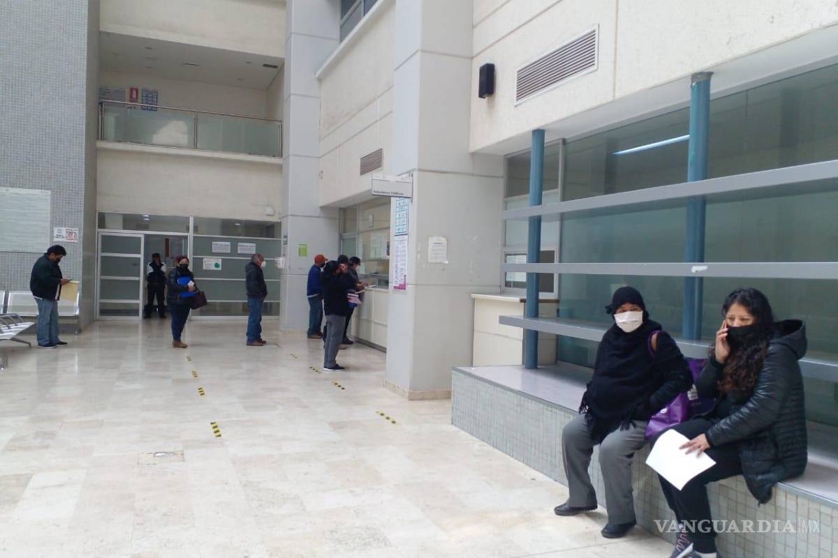 Se queda ISSSTE Saltillo sin especialistas; denuncian que dirección les hace renunciar