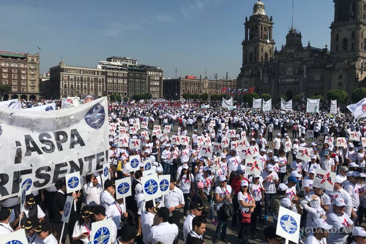 Proteger el retiro y salario digno, exigen en el Zócalo en Día del Trabajo