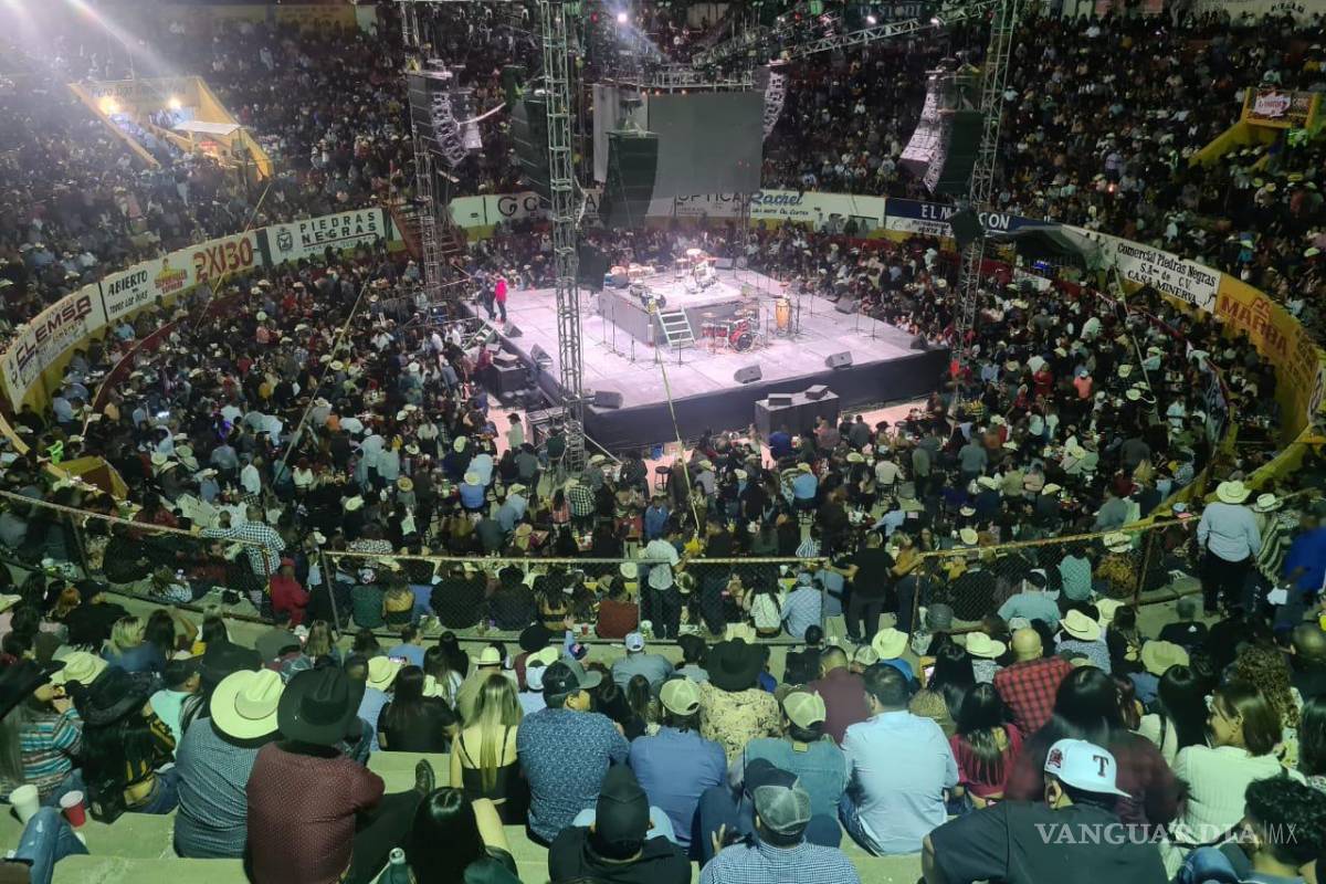 Clausuran Plaza de Toros en Piedras Negras por exceso de aforo