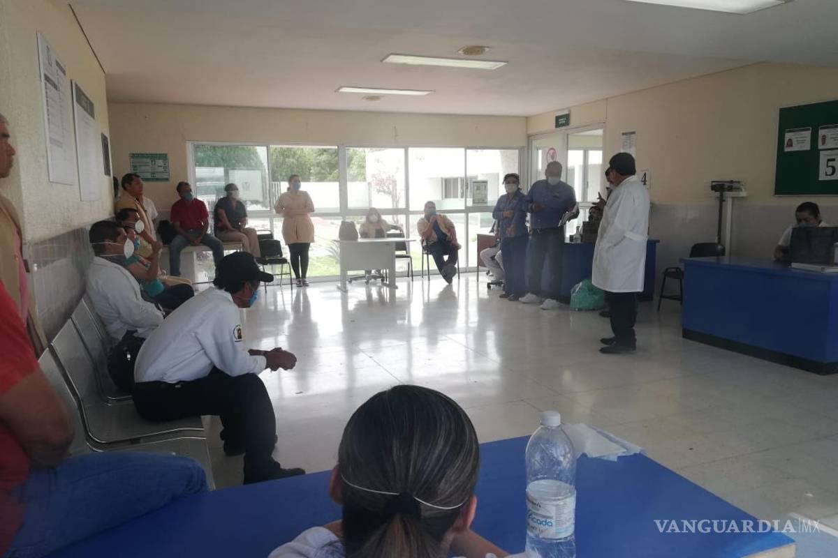 Realizan paro en la clínica 51 del IMSS en San Buenaventura, Coahuila; no tienen insumos