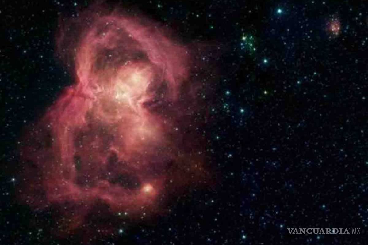 Miles de estrellas nacen en esta 'Nebula mariposa'