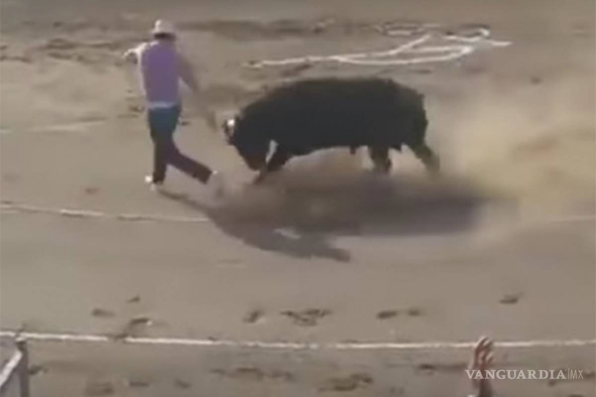 Brutal cornada se lleva activista antitaurino que entró al ruedo