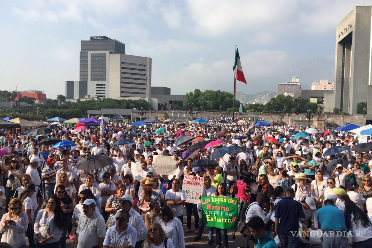 Líderes comunitarios temen represión contra magisterio