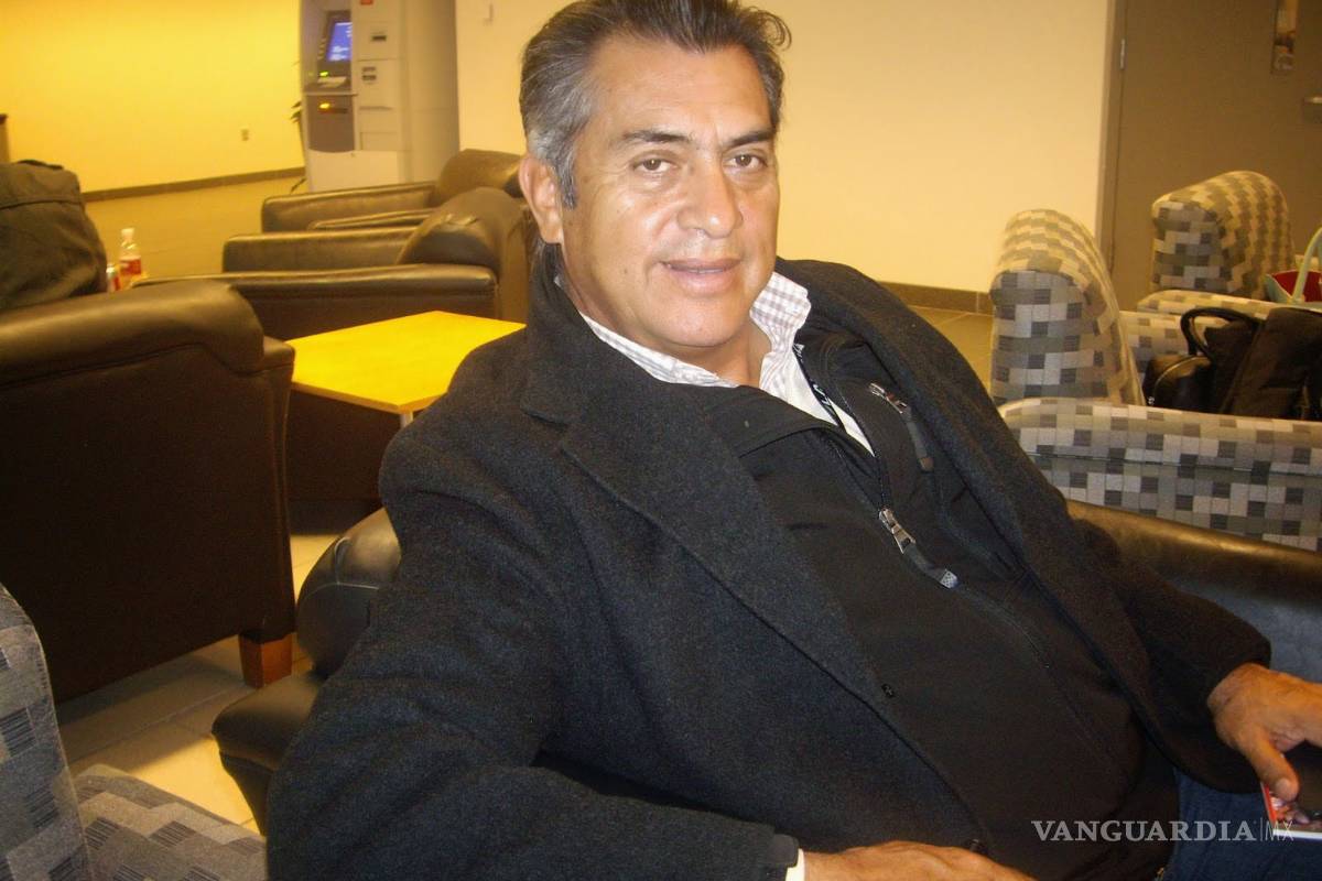 Acusa ‘El Bronco’ desaseo en la CRE tras salida de Zúñiga