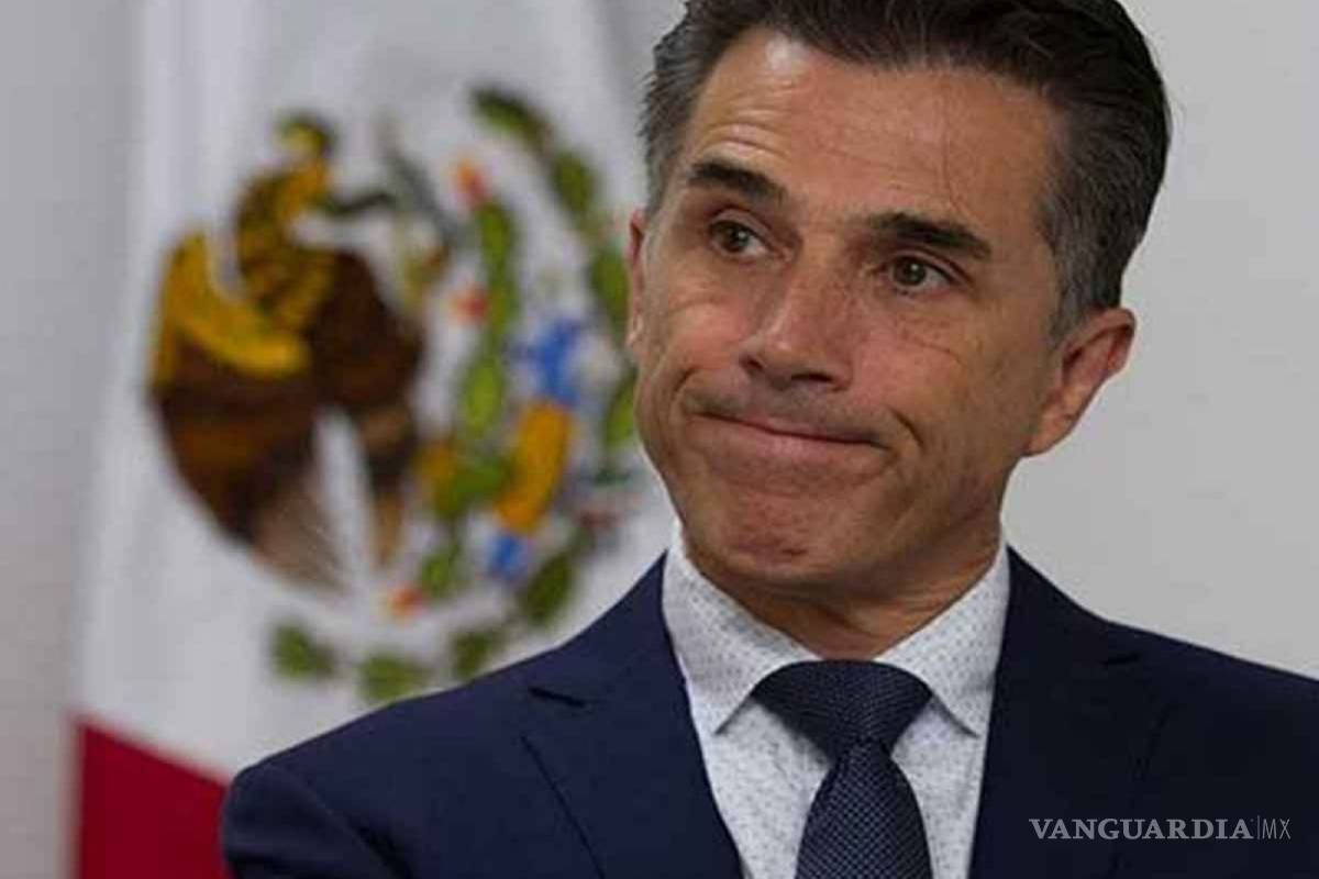 Sergio Mayer se viraliza por refrendar desacuerdo por Zaldívar