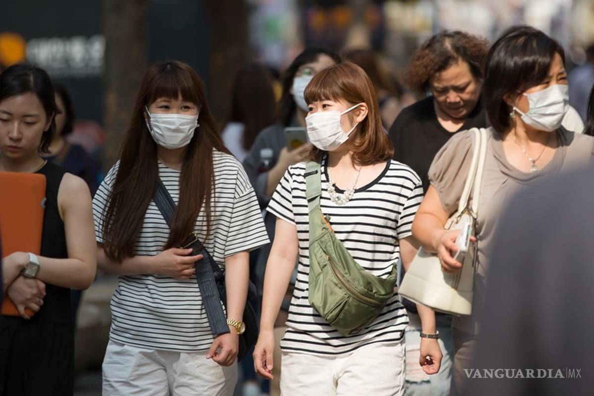 Mujer contagió de COVID-19 a 50 personas, en una cafetería