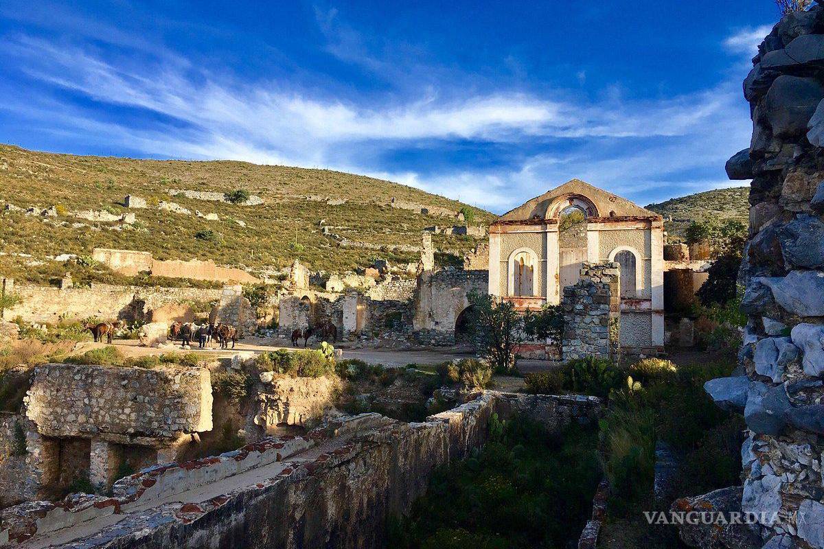 $!Calles de Real del Monte, donde el pasado minero se mezcla con historias de fantasmas.