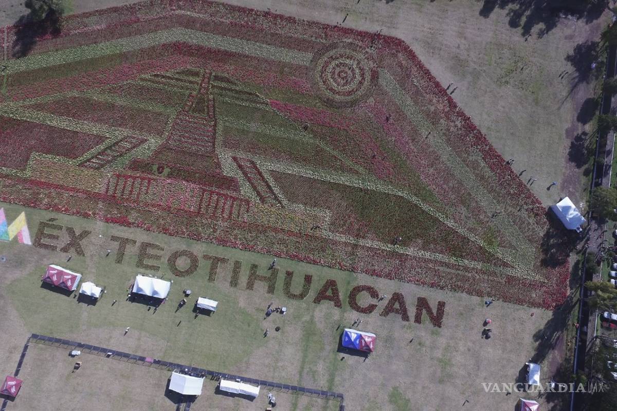 Tapete floral de Teotihuacán rompe récord Guinness