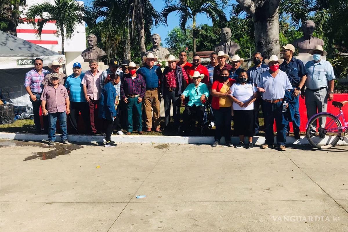 ¡Hay coahuilenses en el sur!; festejan el 48 aniversario del ejido Alfredo V. Bonfil en Qintana Roo