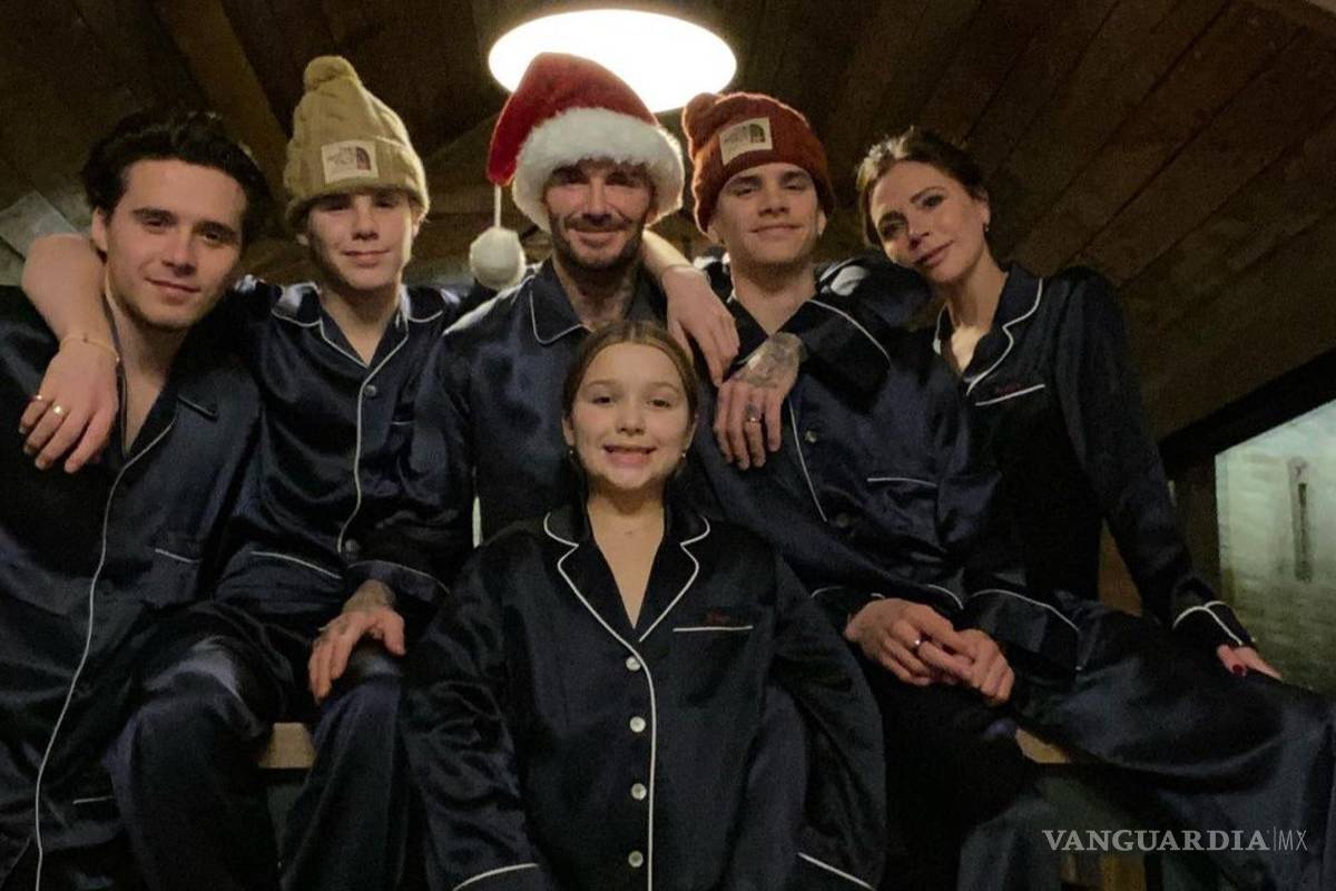 Sin fiestas y en pijama, así celebraron los famosos la Navidad 2020