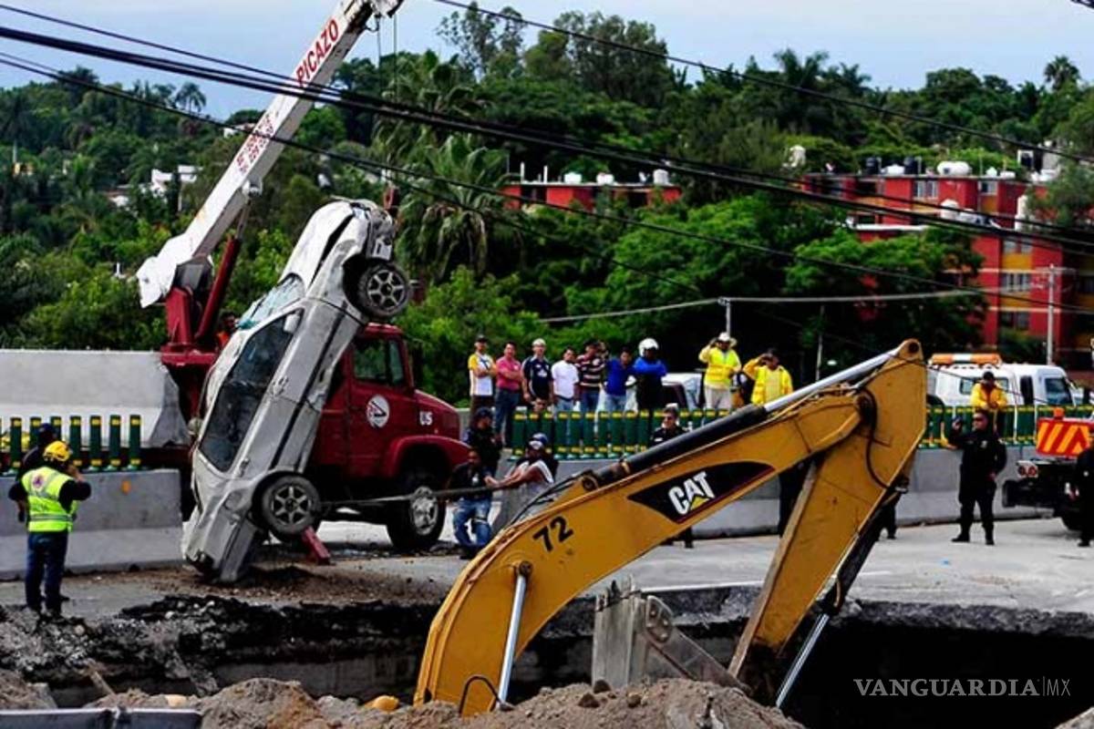 Inicia Fiscalía investigación por homicidio culposo en Paso Express