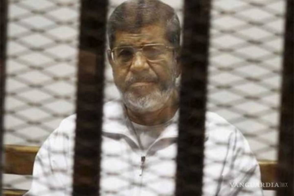Ratifican cadena perpetua a expresidente Mursi por espionaje