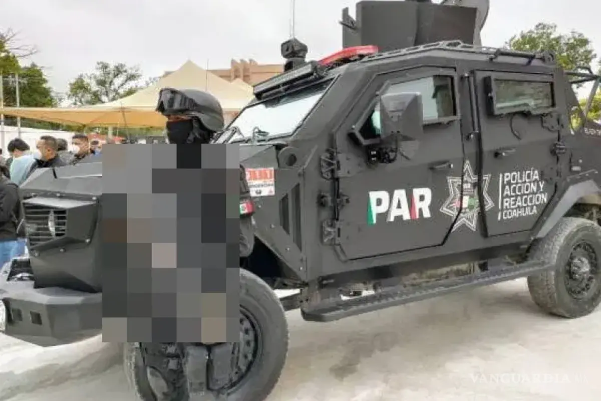 Saltillo: expolicía ataca a su esposa e hijas con un cuchillo; deja mensaje ofensivo con sangre de sus víctimas