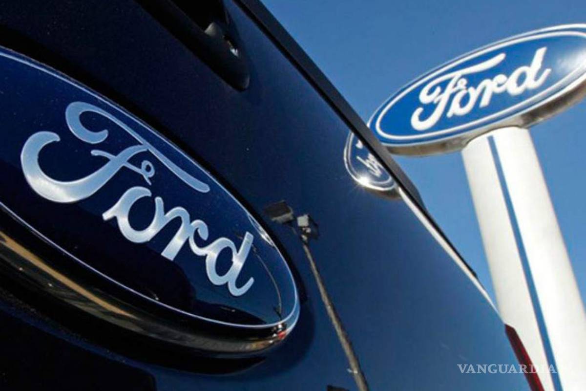 Ford se le voltea a Donald Trump por veto a musulmanes