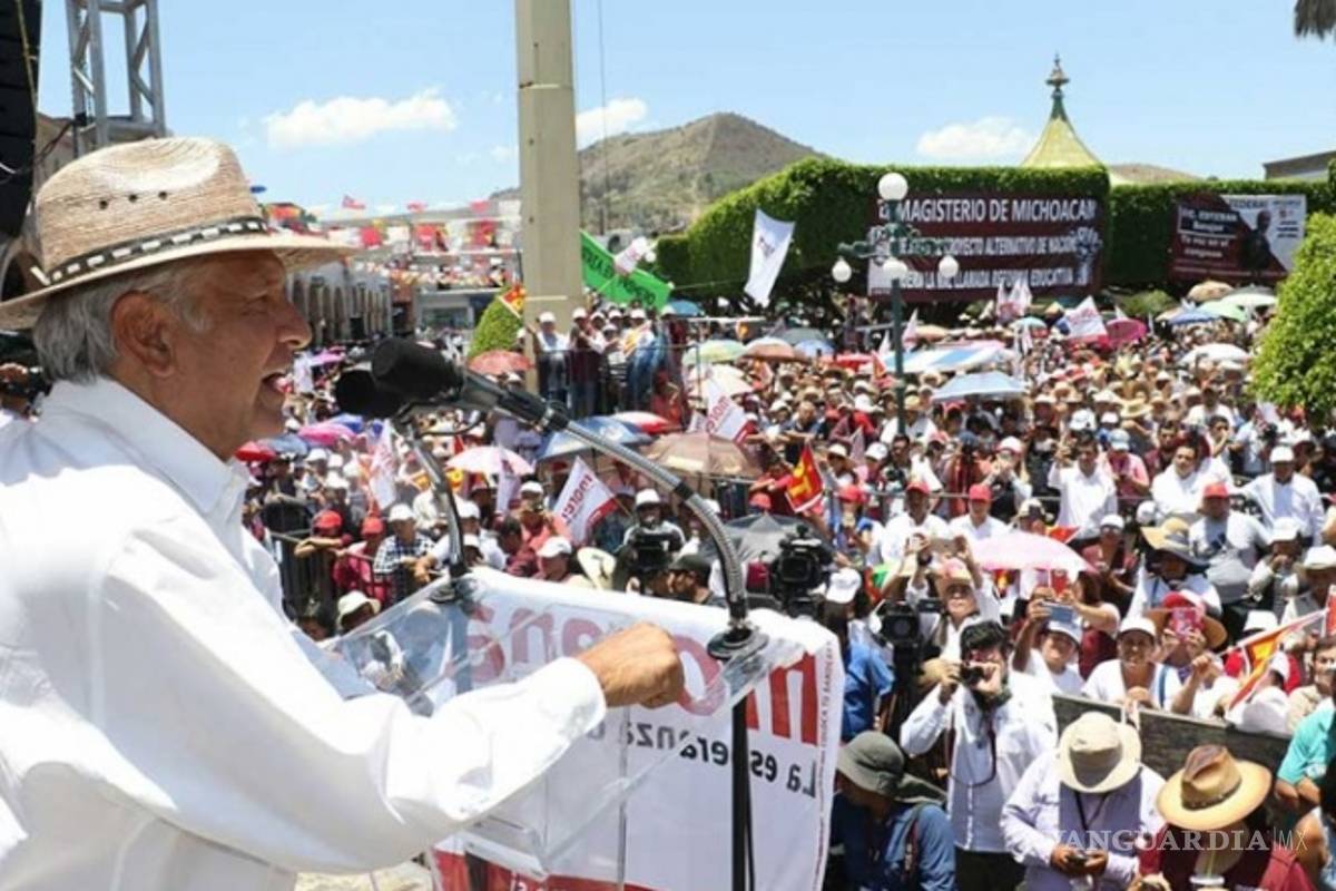 AMLO 'reclama' a maestros falta de apoyo en 2012 #Candidatum