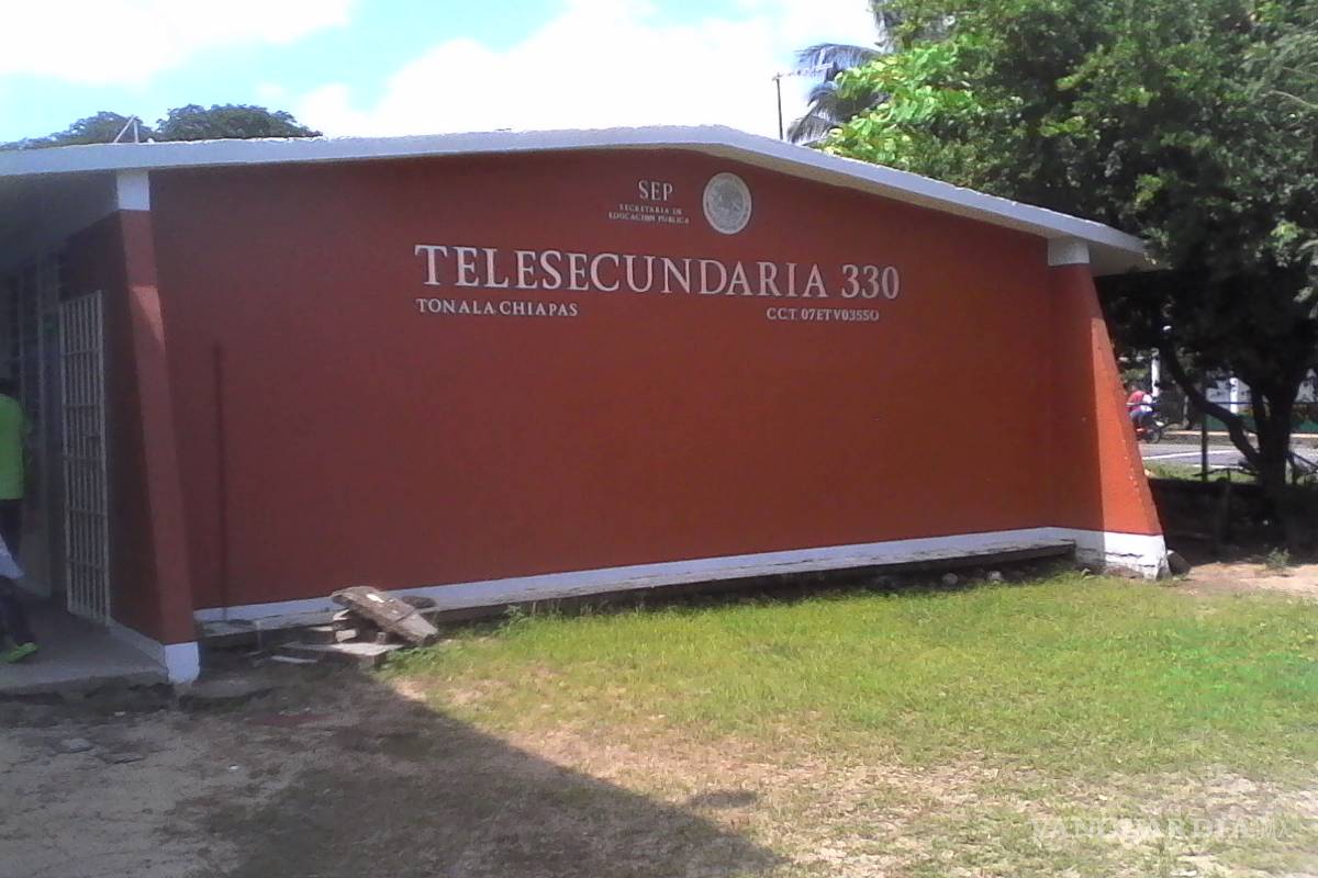 Niña fue violada en una telesecundaria en Puebla; su maestra le dijo que se quedara callada