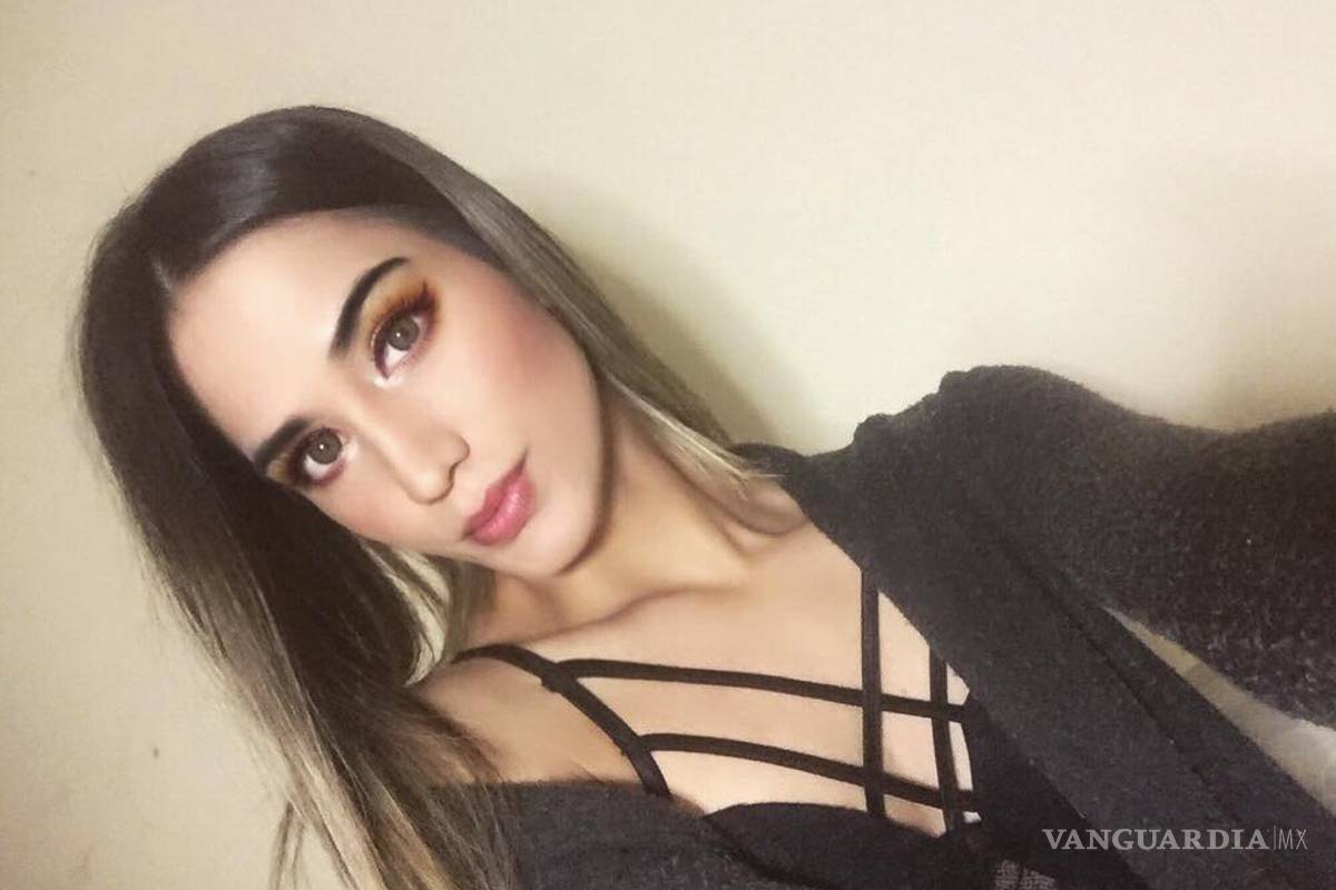 Carlos Vela se liga a 'chica trans' y es quemado en redes sociales