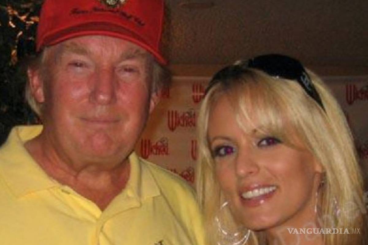 Abogado de Trump pagó a actriz porno para silenciarla