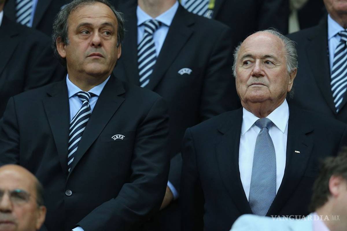 Suspenden a Blatter y Platini de la FIFA por ocho años