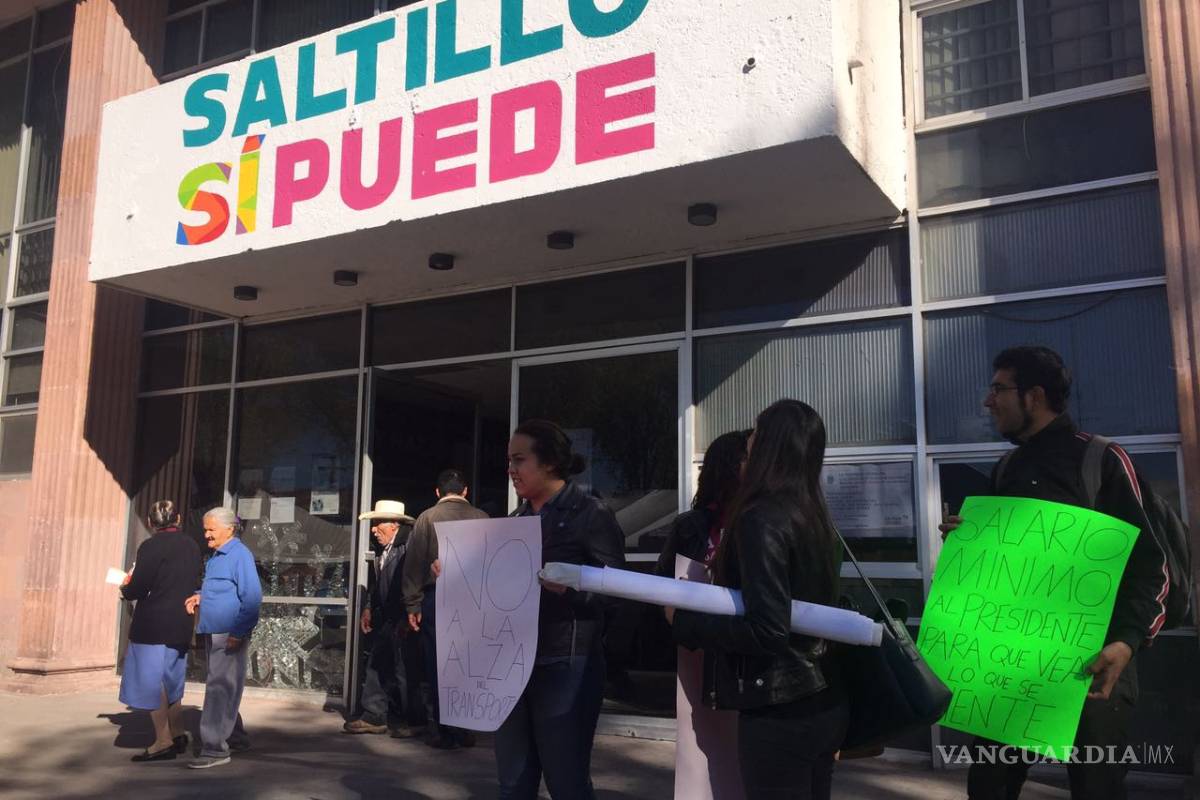Sólo cuatro saltillenses se manifiestan contra propuesta para aumentar tarifas del transporte