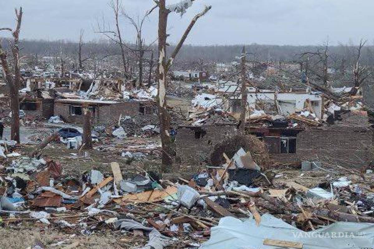 $!‘Enjambre’ de tornados en EU dejaría más de cien muertos