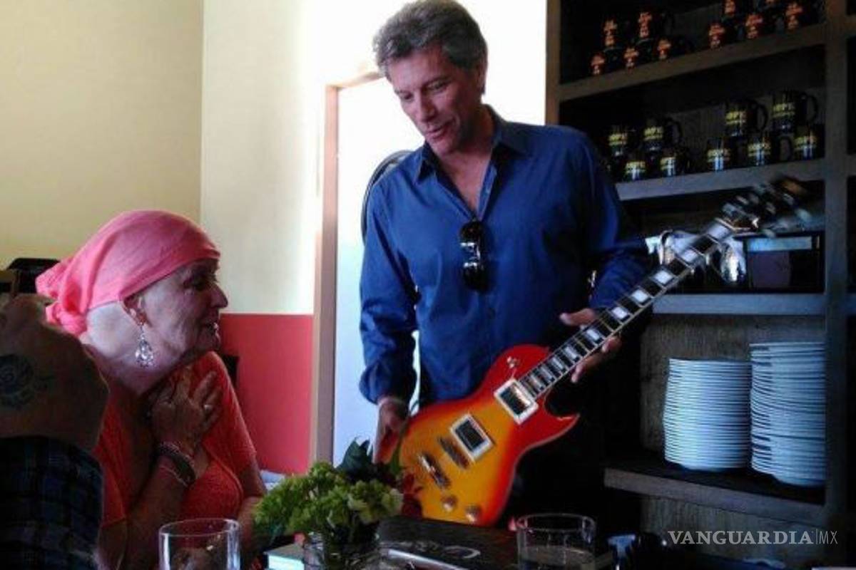 Bon Jovi sorprende a una fan con cáncer