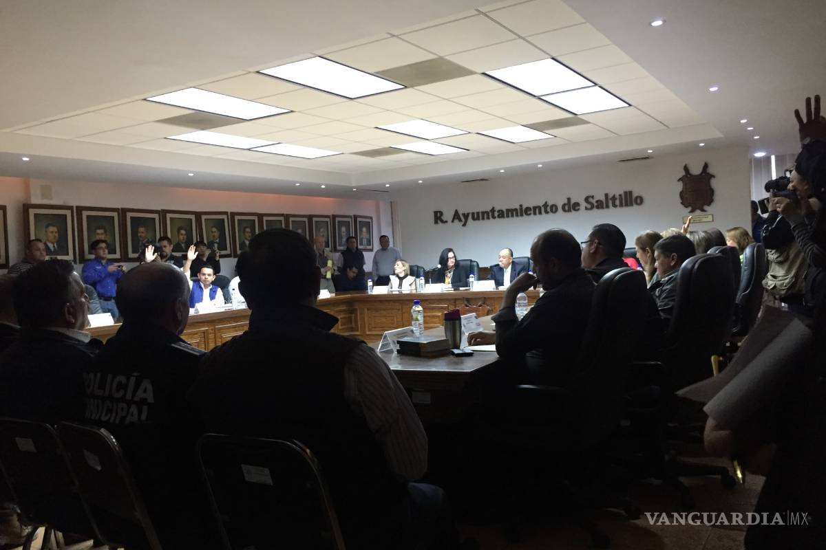 $!Aprueban regreso de Isidro López a la alcaldía de Saltillo