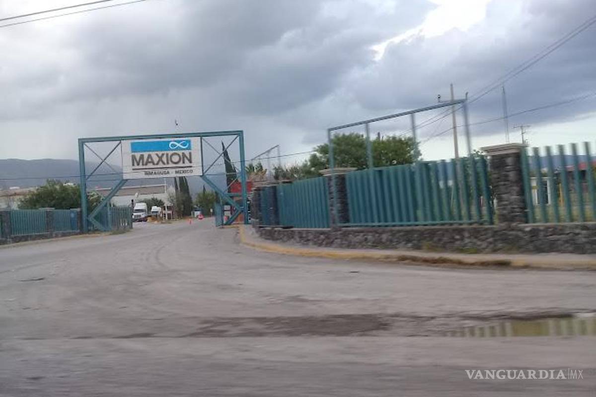 Más de 80 trabajadores son despedidos de planta en Castaños